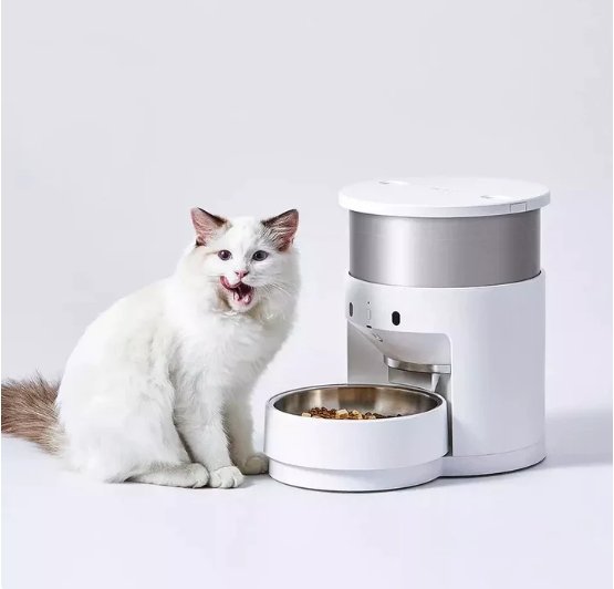 TOP 5 REASONS WHY YOU NEED A SMART AUTOMATIC PET FEEDER FOR CATS AND DOGS?